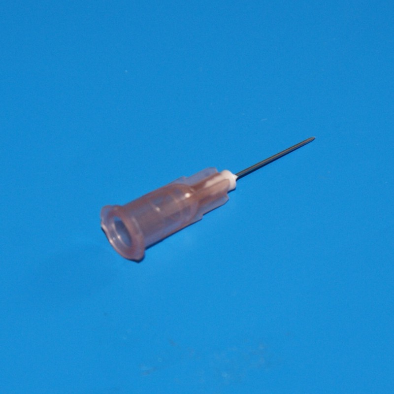Chirana Kanülen 0,45 x 12 mm, braun, 26G x 1/2" (100 Stück)